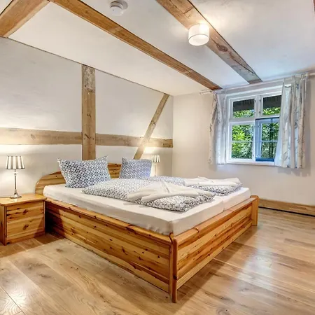 Katen Am Schwanenteich